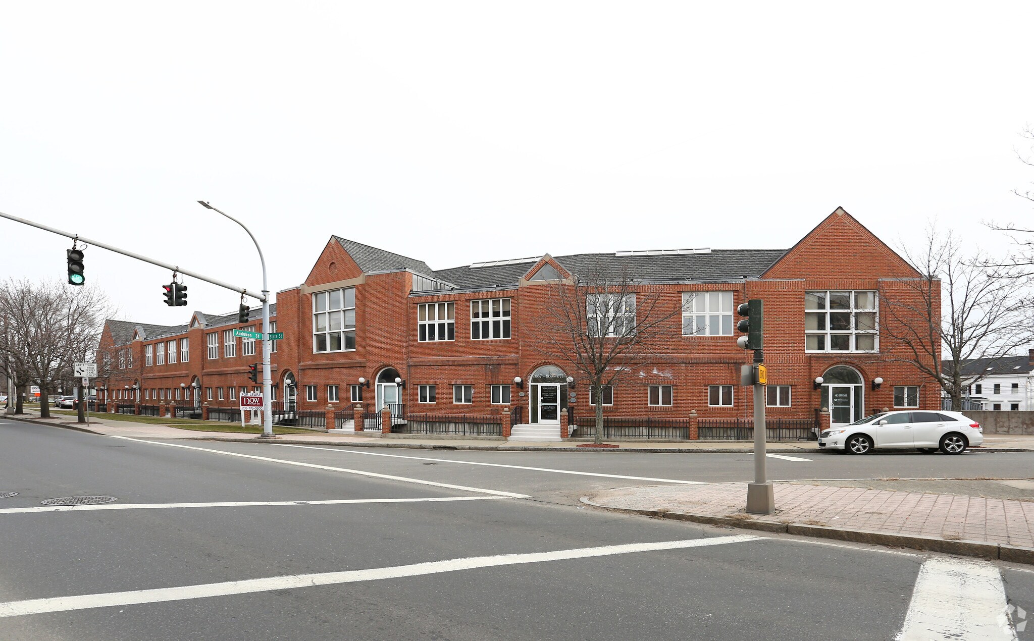 667-685 State St, New Haven, CT for sale Primary Photo- Image 1 of 1