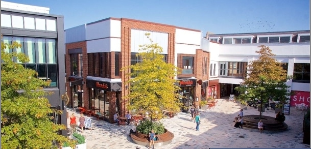 Terrett Ct, Stratford Upon Avon for sale Primary Photo- Image 1 of 1