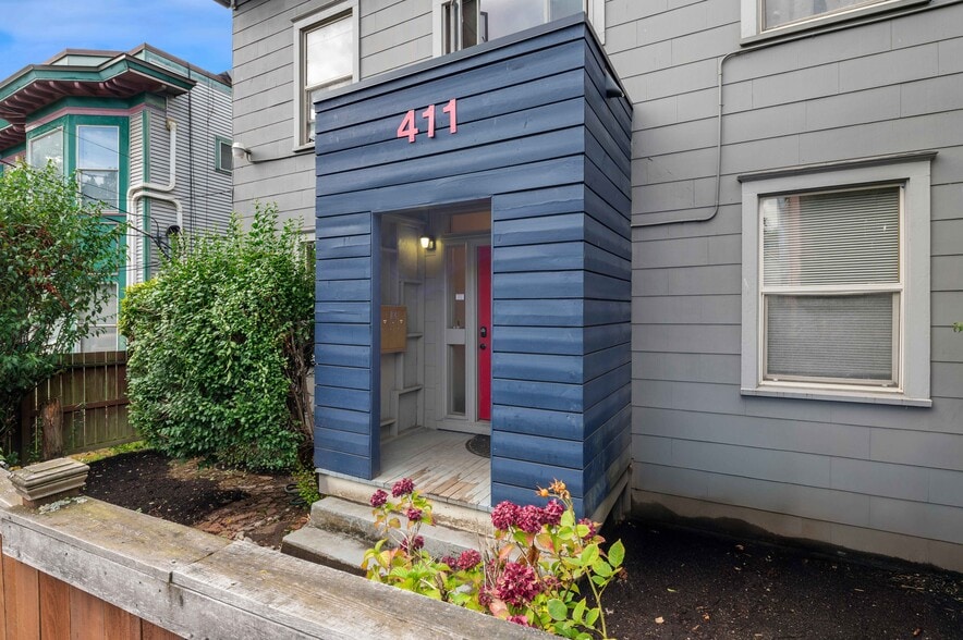 411 28th Ave S, Seattle, WA for sale - Building Photo - Image 3 of 5