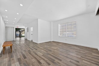 901 Pennsylvania Ave, Miami Beach, FL for lease Interior Photo- Image 2 of 17