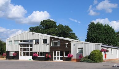 Sands Rd, Farnham for sale Primary Photo- Image 1 of 1