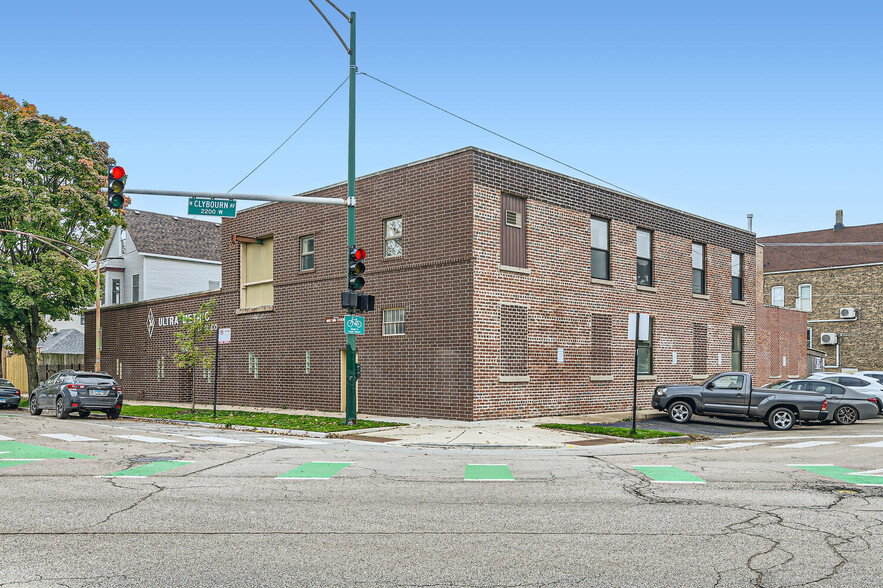 2950-2958 Leavitt st, Chicago, IL for sale - Building Photo - Image 1 of 45