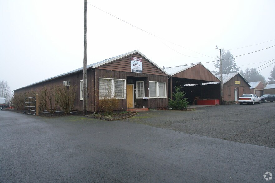 1028 2nd St N, Jefferson, OR for sale - Primary Photo - Image 1 of 1