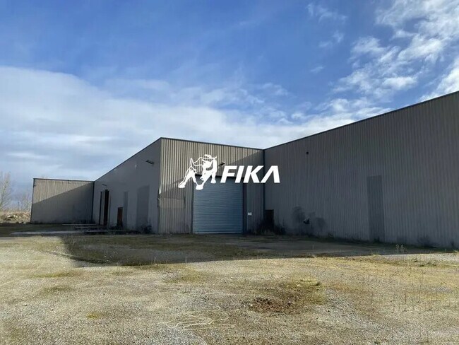 Location Entrepôt 1 800 m²