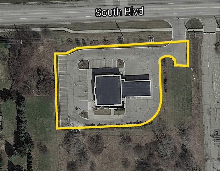 3120 South Blvd, Bloomfield Hills, MI for sale - Building Photo - Image 1 of 1