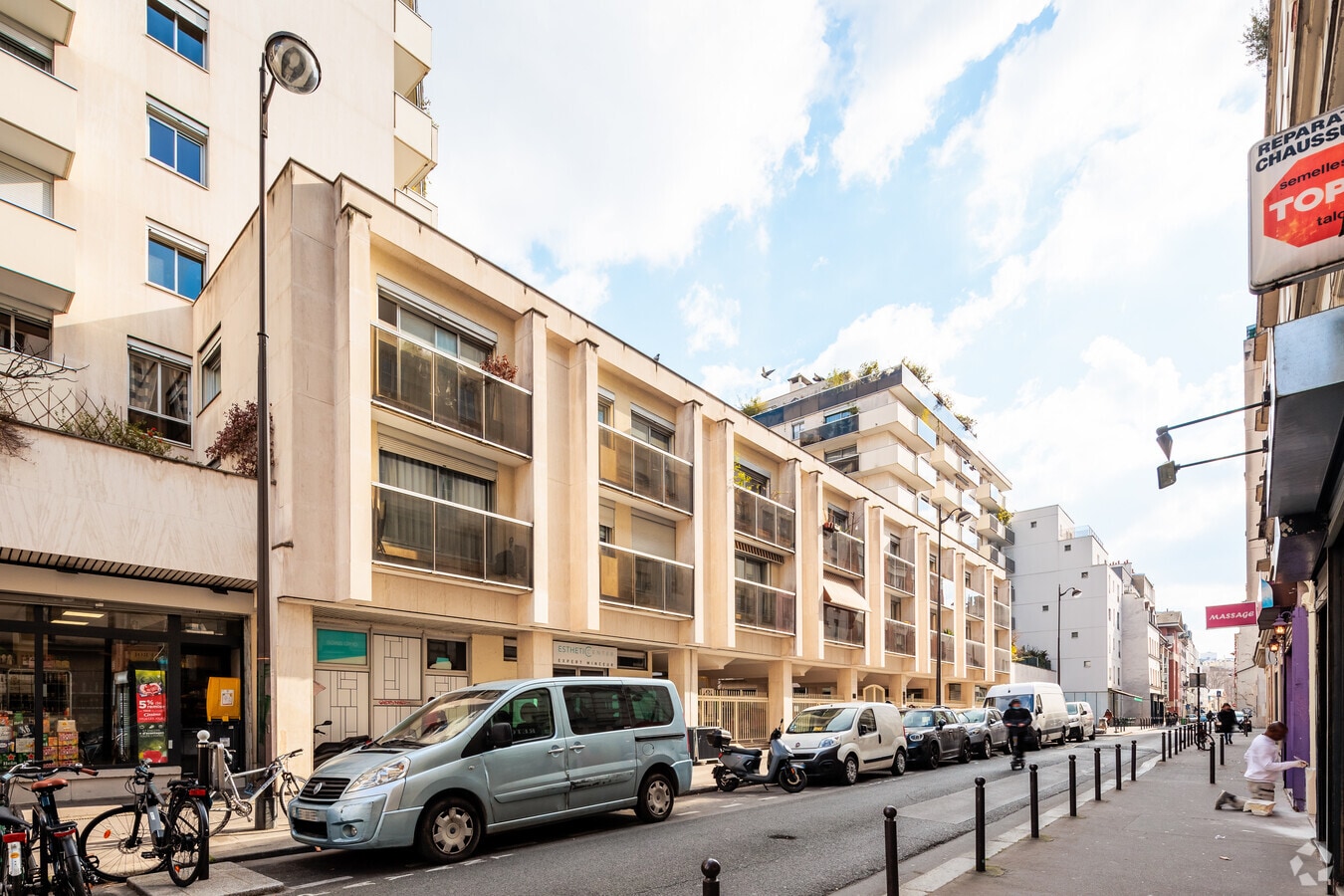 Building Photo