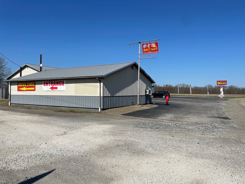 38268 OH39, Salineville, OH 43945