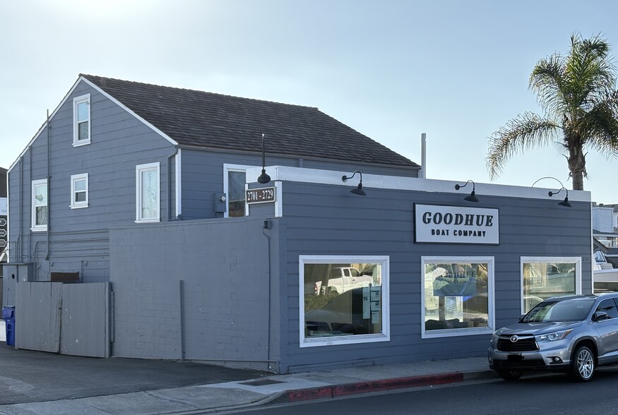 2703 W Coast Hwy, Newport Beach, CA for lease - Building Photo - Image 2 of 9