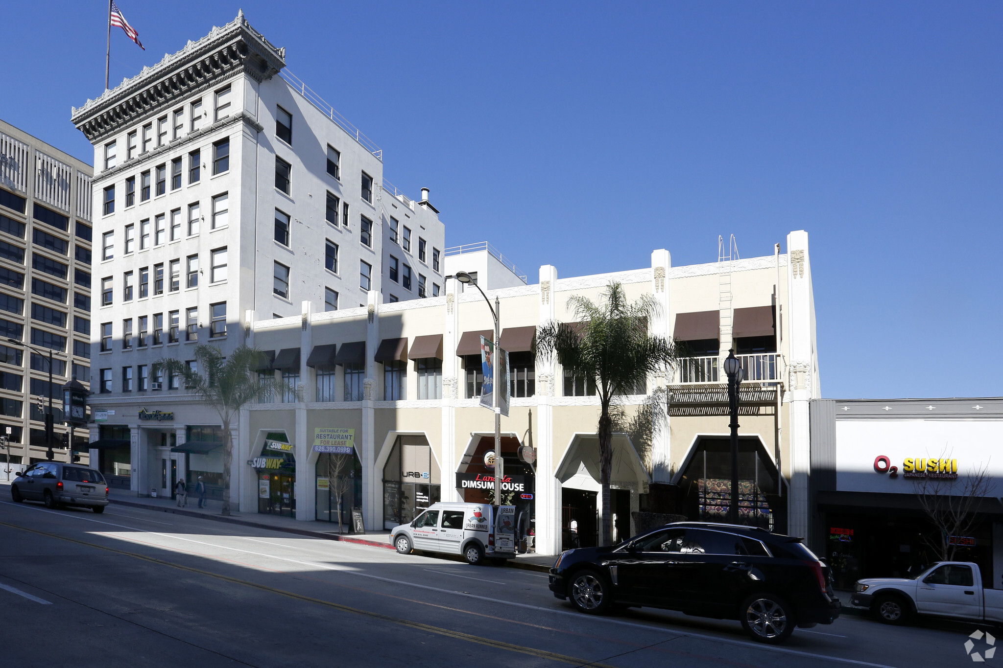 231-243 E Colorado Blvd, Pasadena, CA for lease Building Photo- Image 1 of 6