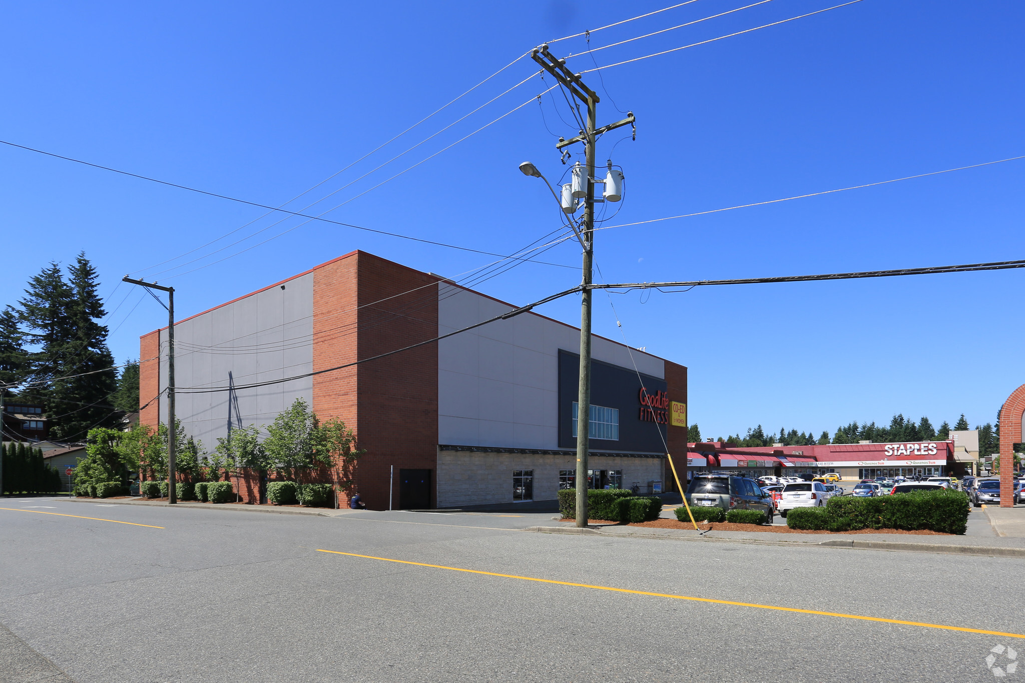 32500 S Fraser Way, Abbotsford, BC for lease Primary Photo- Image 1 of 6