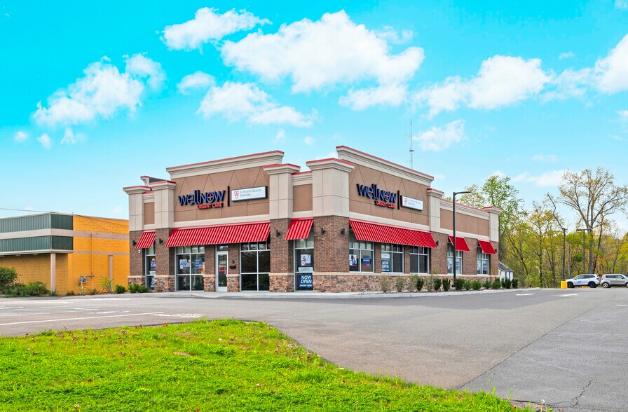 11 Maple Ave, Catskill, NY for sale - Building Photo - Image 1 of 6