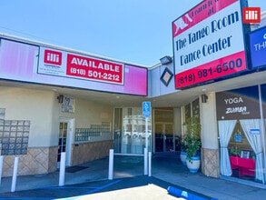 4344-4374 Woodman Ave, Sherman Oaks, CA for lease Building Photo- Image 2 of 6