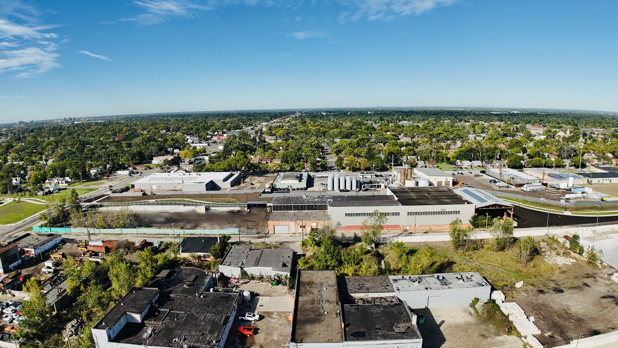 8951 Alpine St, Detroit, MI for lease Building Photo- Image 1 of 9