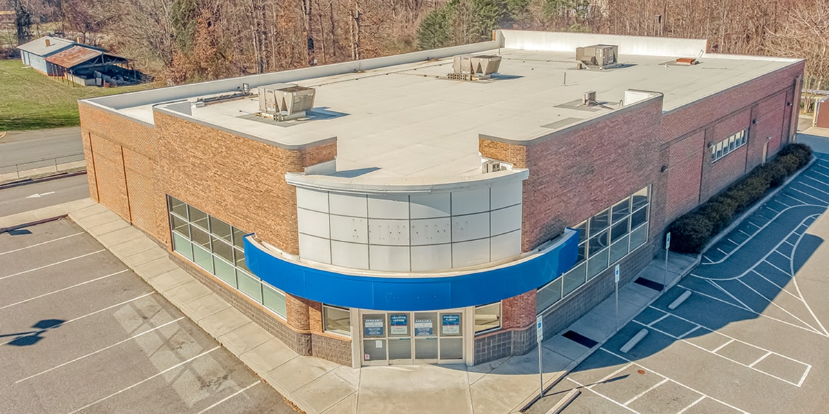 614 Brawley School Rd, Mooresville, NC 28117