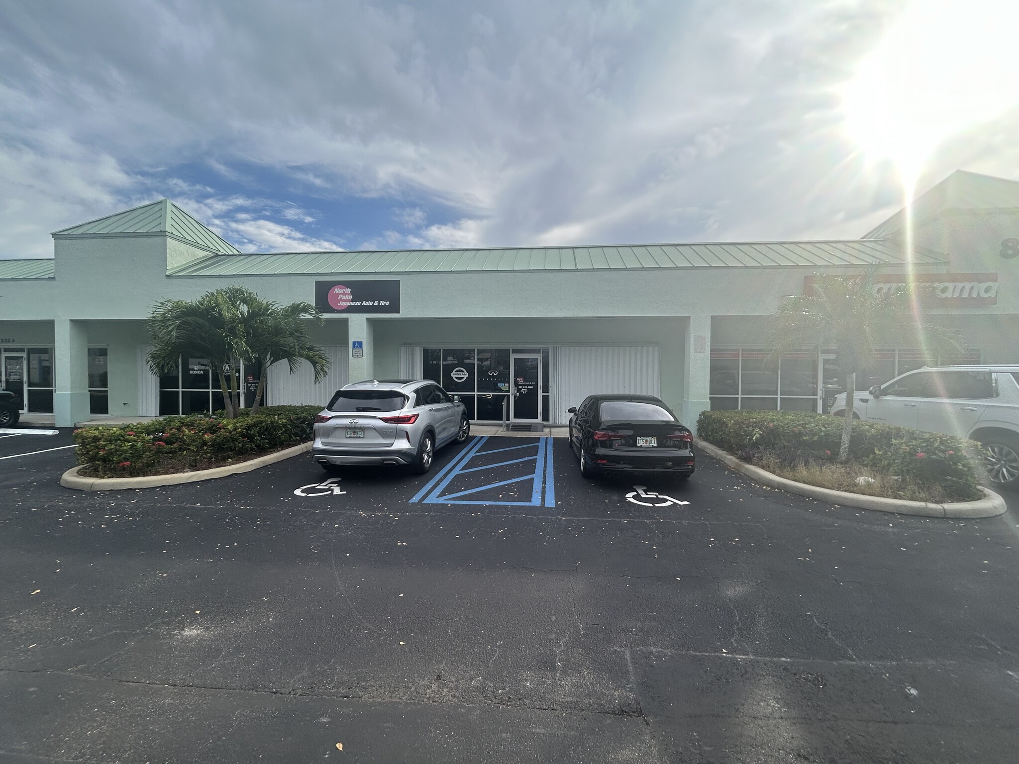 802 Old Dixie Hwy, West Palm Beach, FL for lease Building Photo- Image 1 of 11