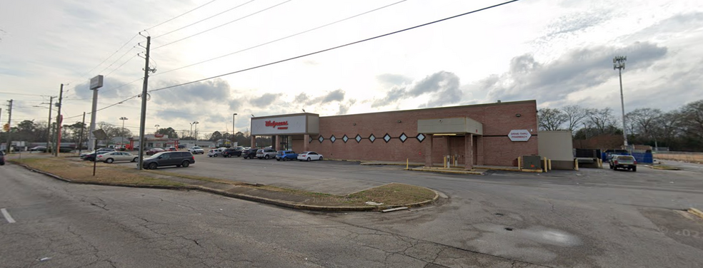 10 W Fairview Ave, Montgomery, AL for lease - Building Photo - Image 2 of 6