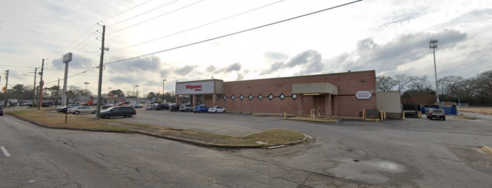 10 W Fairview Ave, Montgomery, AL for lease - Building Photo - Image 3 of 8