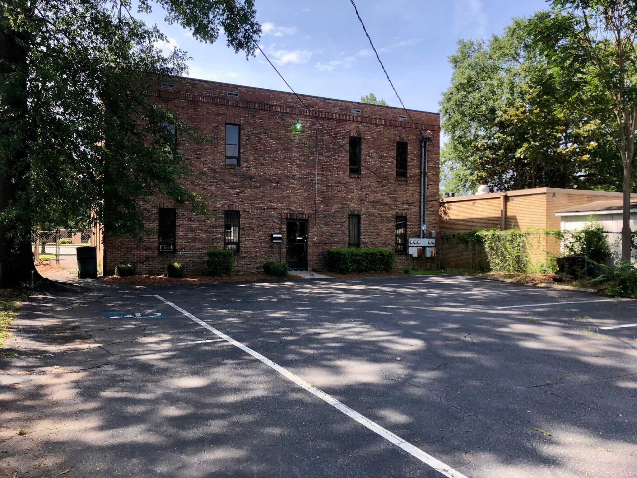 903 Elmwood Ave, Columbia, SC 29201 Office for Lease
