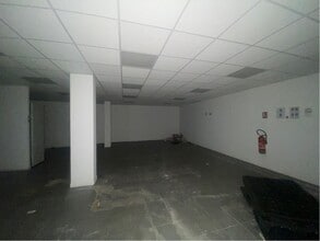 20 Rue Dugommier, Paris for lease Interior Photo- Image 2 of 3