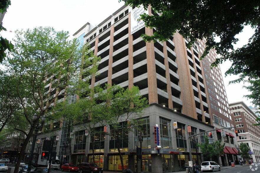 Retail in Portland, OR for lease - Primary Photo - Image 1 of 1