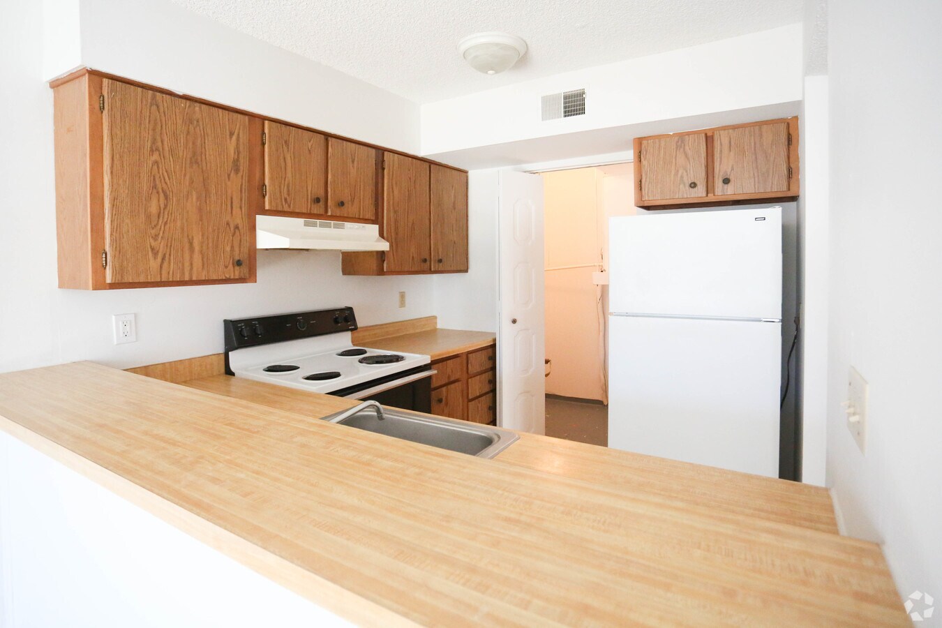 505 Ellis Blvd, Jefferson City, MO 65101