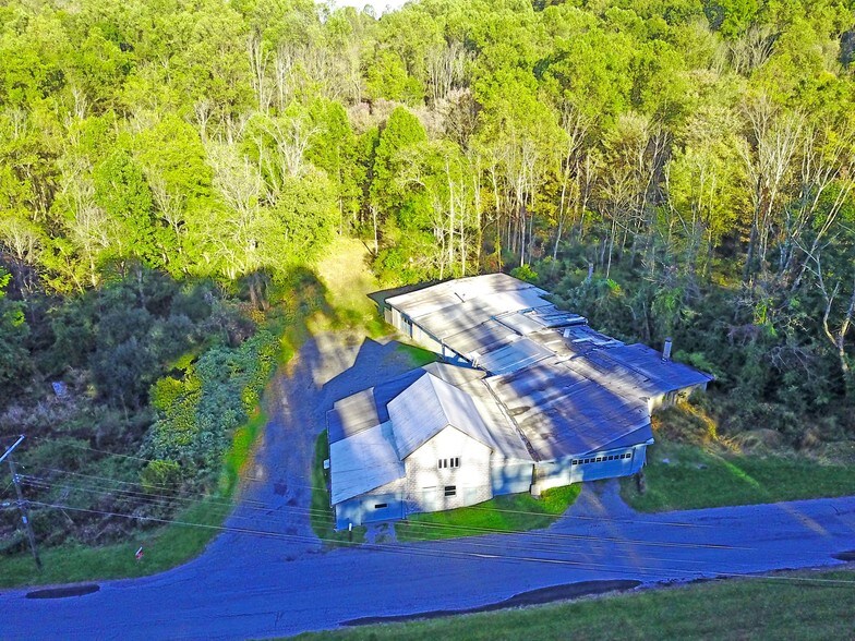 65 Buttermilk Bridge Rd, Washington, NJ 07882