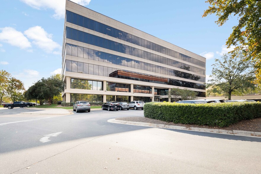 4505 Falls of Neuse Rd, Raleigh, NC for lease - Building Photo - Image 1 of 13