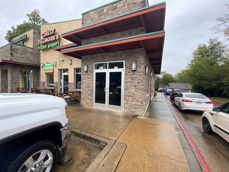 2019 North St, Nacogdoches, TX for lease - Building Photo - Image 3 of 4