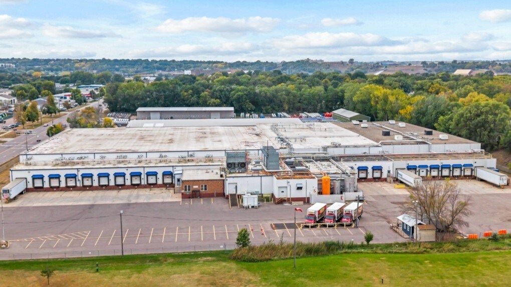 2300 E Rice St, Sioux Falls, SD for lease Primary Photo- Image 1 of 14