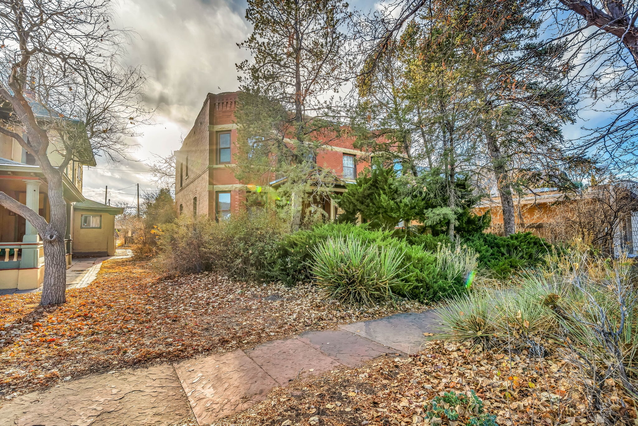 224 W Abriendo Ave, Pueblo, CO for sale Primary Photo- Image 1 of 57