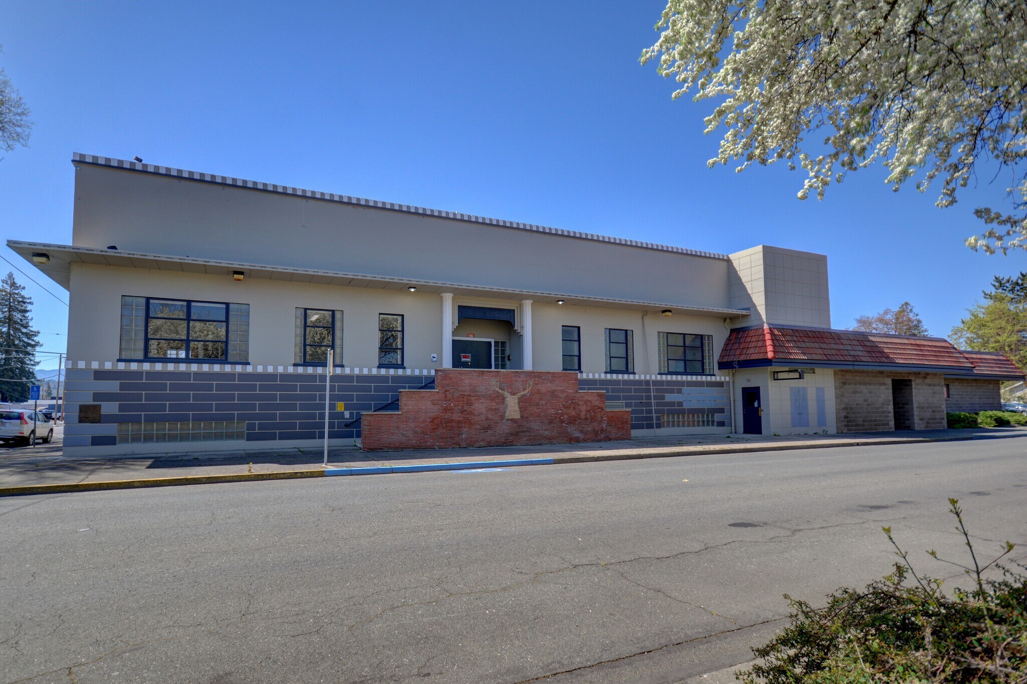 207 SW K St, Grants Pass, OR for sale Building Photo- Image 1 of 1