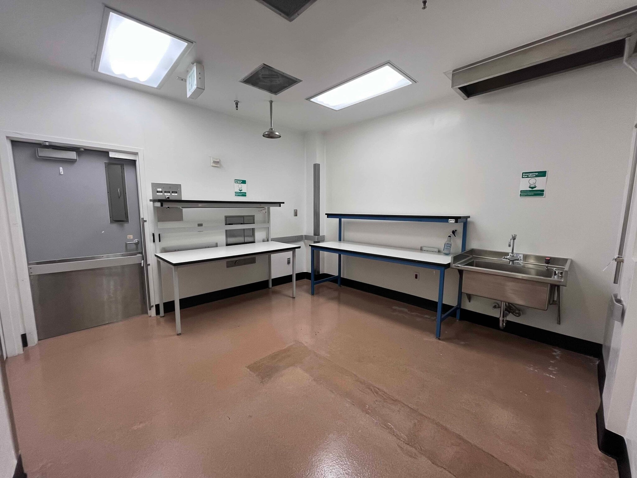 319 N Bernardo Ave, Mountain View, CA for lease Building Photo- Image 1 of 3