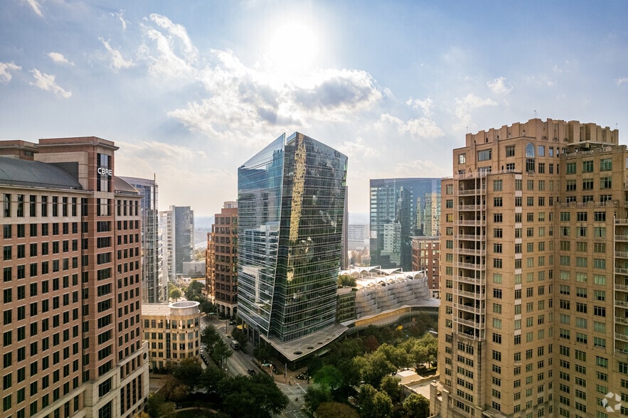 2021 McKinney Ave, Dallas, TX for lease - Aerial - Image 2 of 7