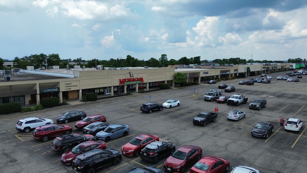 6070-6254 Chambersburg Rd, Huber Heights, OH for lease - Building Photo - Image 1 of 5