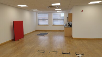 Whittle Way, Stevenage for lease Interior Photo- Image 2 of 4