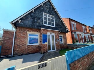 More details for 51 Howsell Rd, Malvern - Retail for Sale