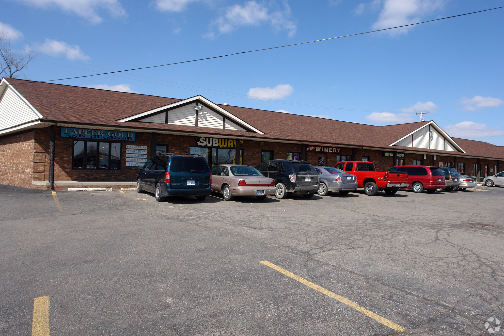 814 S Main St, Lapeer, MI for lease Primary Photo- Image 1 of 10