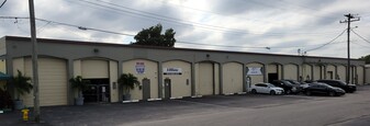 818-838 NE 40th Ct, Oakland Park FL - Warehouse