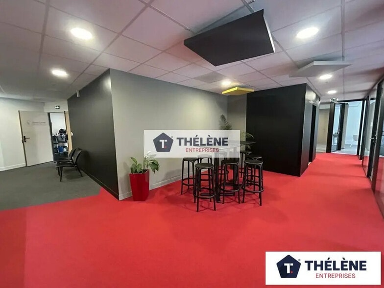 Office in Castelnau-le-Lez for lease - Interior Photo - Image 3 of 11