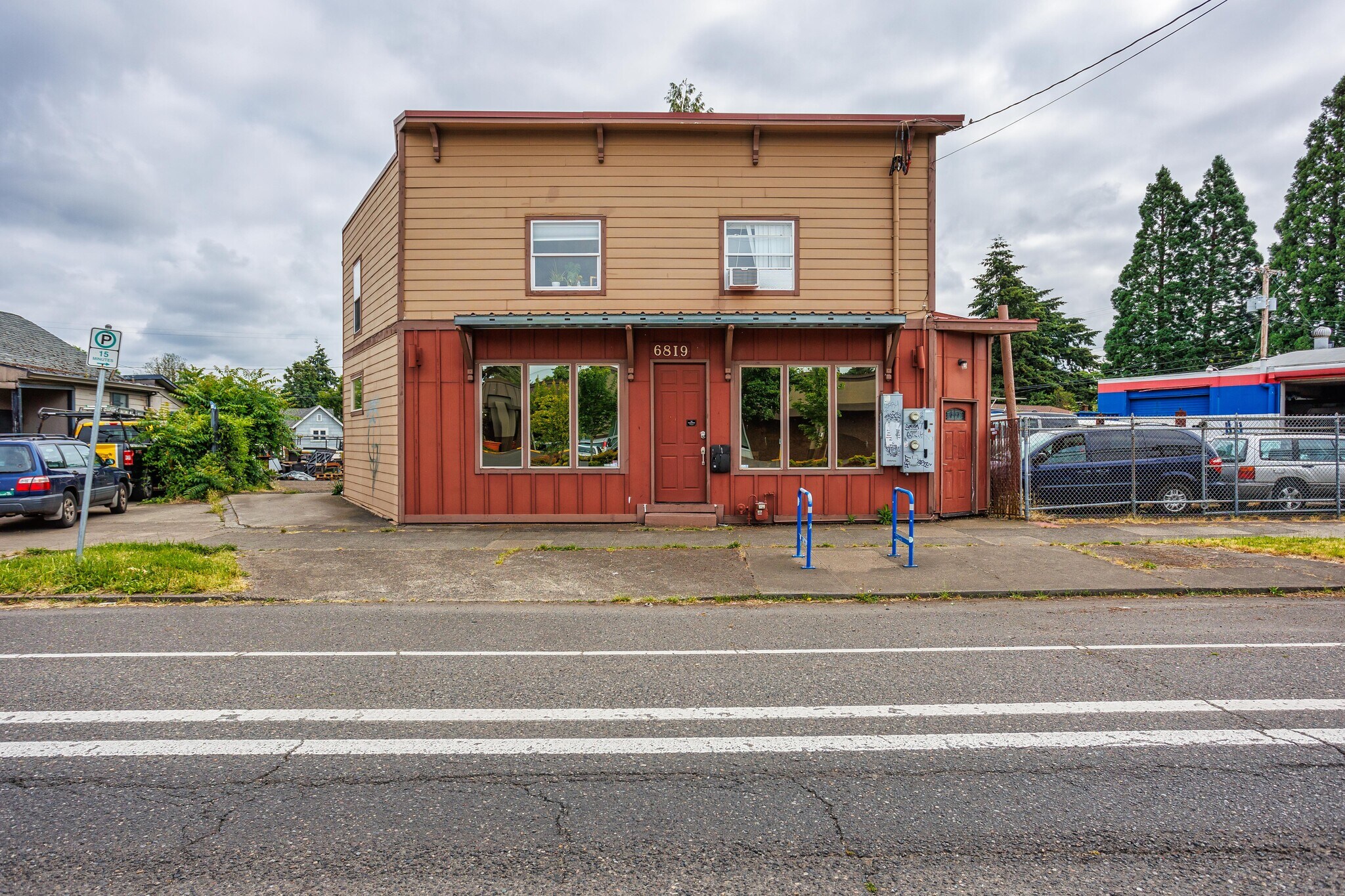 6819 SE Foster Rd, Portland, OR 97206 Office for Sale
