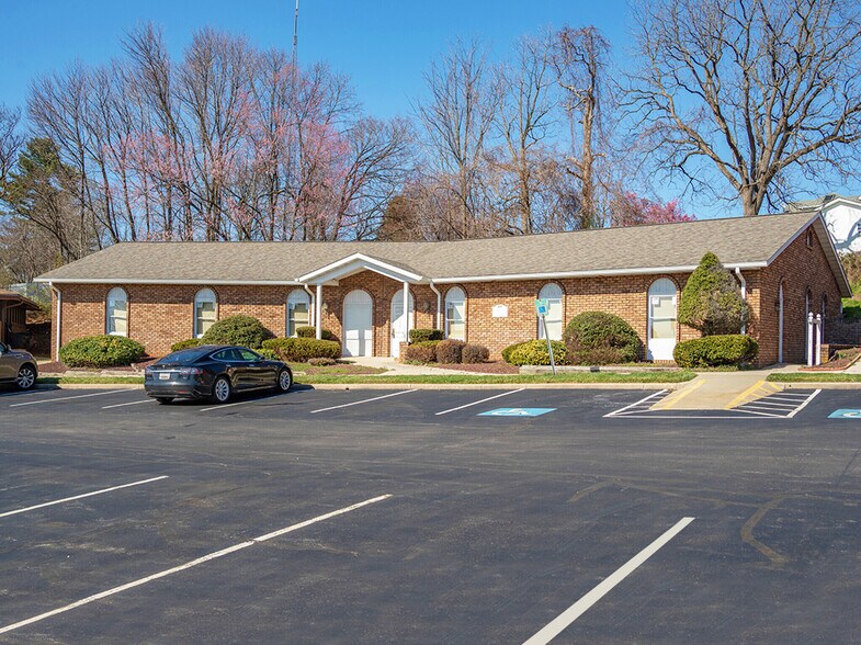 218 Washington Heights Med Ctr, Westminster, MD for sale - Building Photo - Image 1 of 1