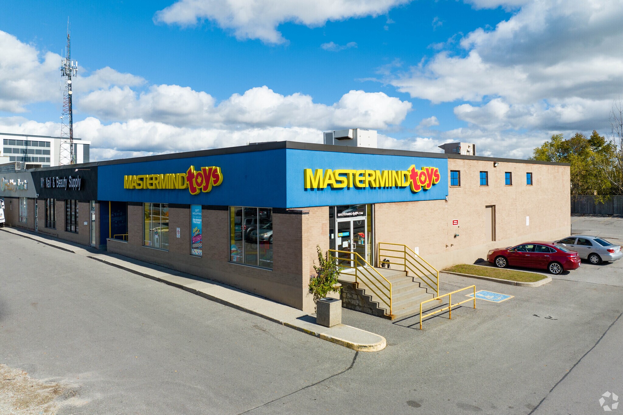8555-8573 Mccowan Rd, Markham, ON for sale Primary Photo- Image 1 of 1