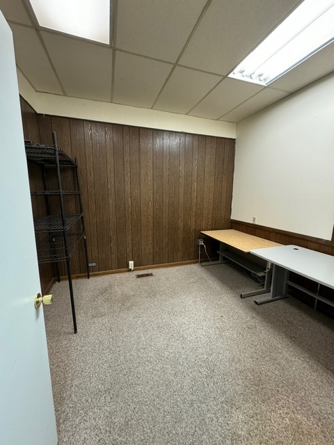 149 S 6th St, Seward, NE for lease Interior Photo- Image 1 of 4