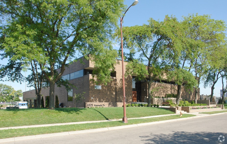 380 Butterfly Gardens Drive: Discover a Hidden Oasis
