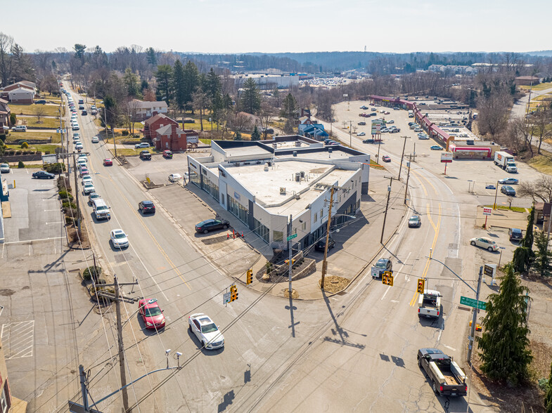 100 Broughton Rd, Bethel Park, PA for lease - Building Photo - Image 3 of 22