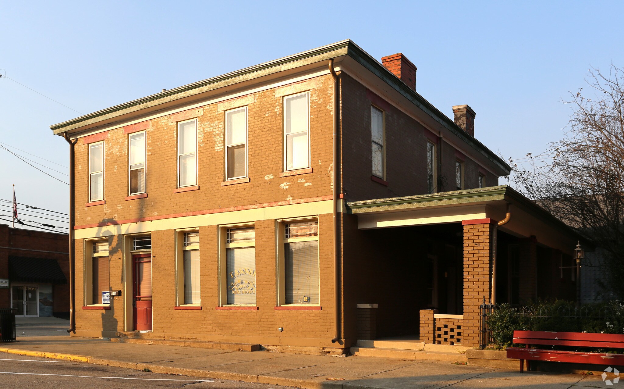 438 2nd St, Aurora, IN for sale Primary Photo- Image 1 of 1