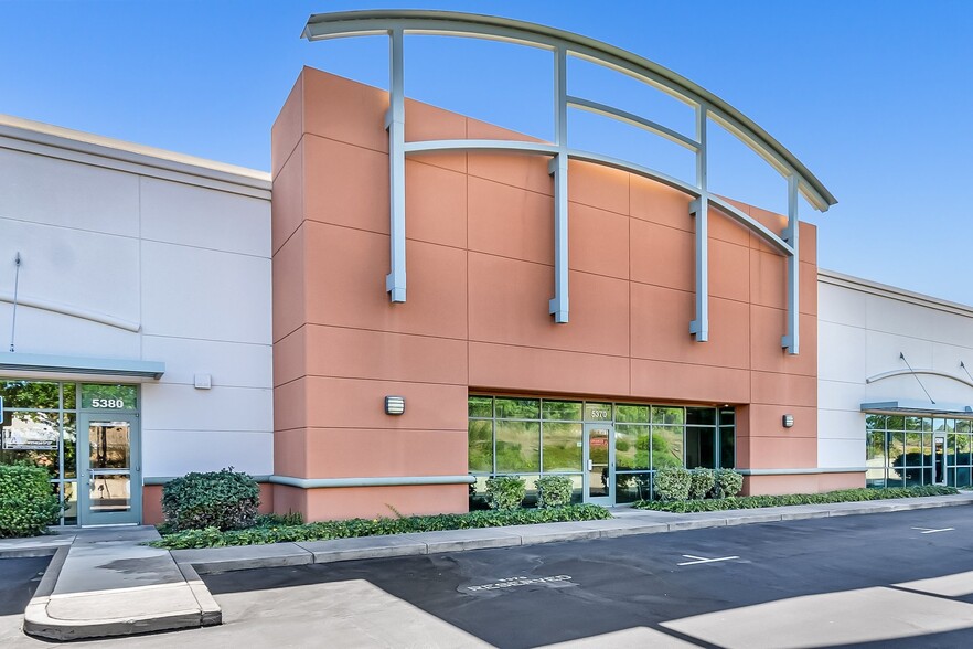 5300-5390 Gateway Plaza Dr, Benicia, CA for sale - Building Photo - Image 1 of 1