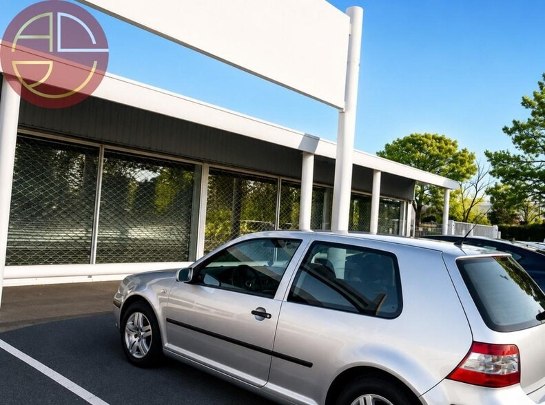 Retail in Muret for lease - Building Photo - Image 3 of 5