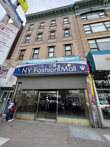 4 W 125th St, New York, NY for lease - Building Photo - Image 1 of 15