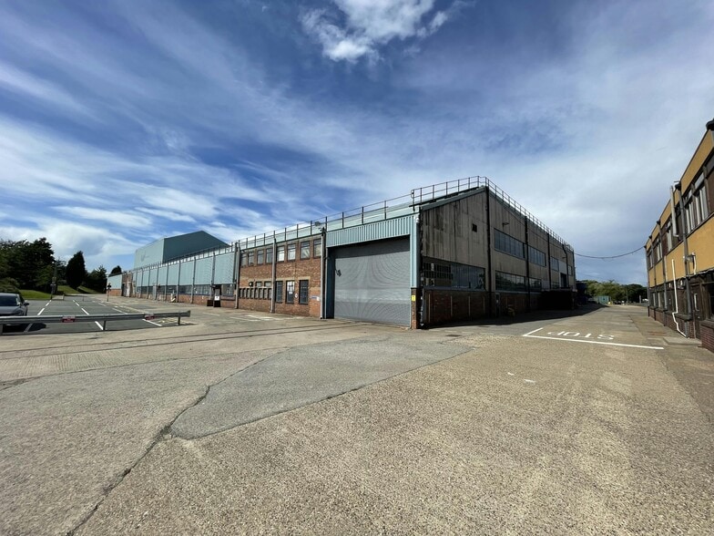 Saltmeadows Rd, Gateshead for lease - Building Photo - Image 1 of 16